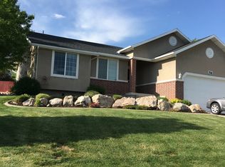 516 E 3175 N, North Ogden, UT 84414
