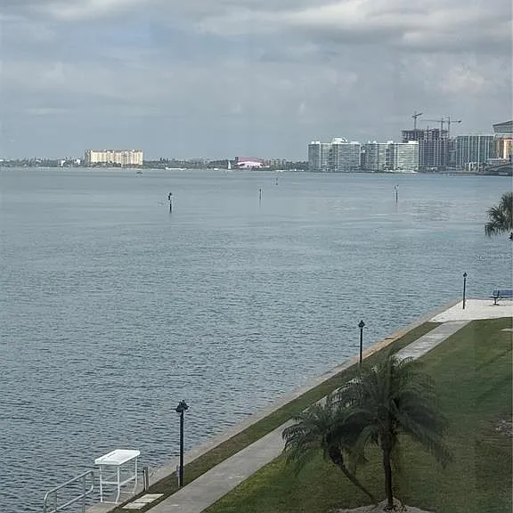 775 John Ringling Blvd #33 — Photo 44