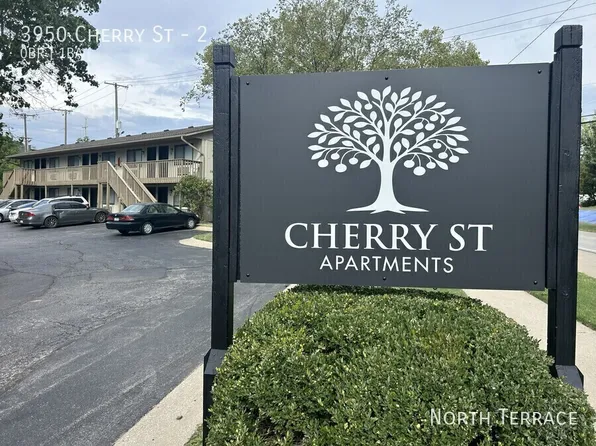 3950 N Cherry St APT 2, Kansas City, MO 64116