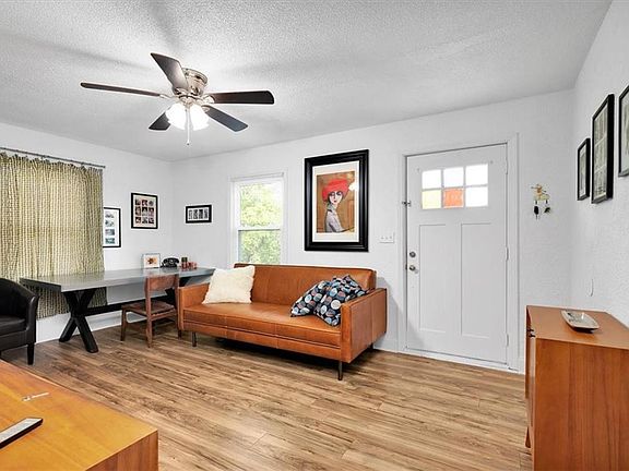 4th image of 3715 Washington Ave