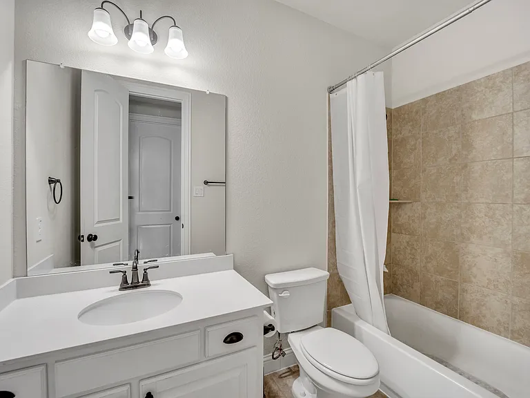 127 Mint Marigold Dr — Photo 3
