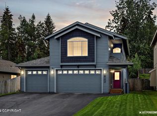 8103 Grayhawk Cir, Anchorage, AK 99507