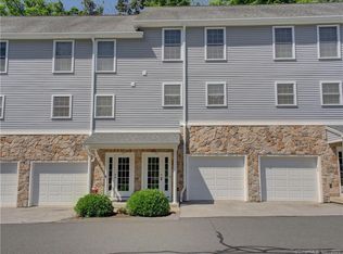 28 Armstrong Rd UNIT C21, Coventry, CT 06238