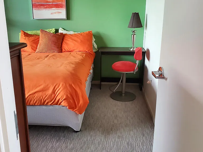 2nd Bedroom