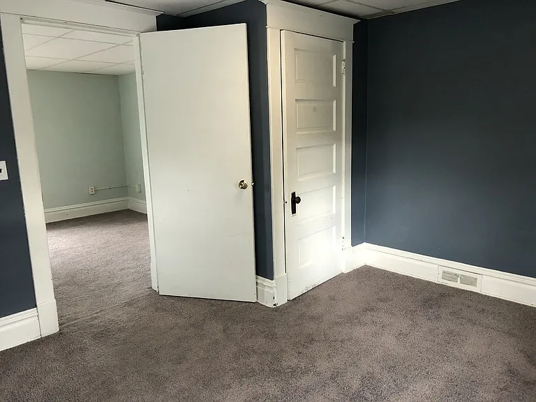 703 Spencer NE — Photo 11
