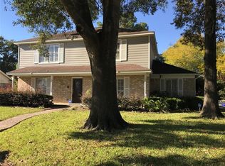 802 Verret Ln, Houston, TX 77090