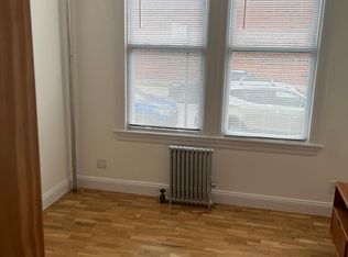 7243 60th Ln APT 1R, Glendale, NY 11385