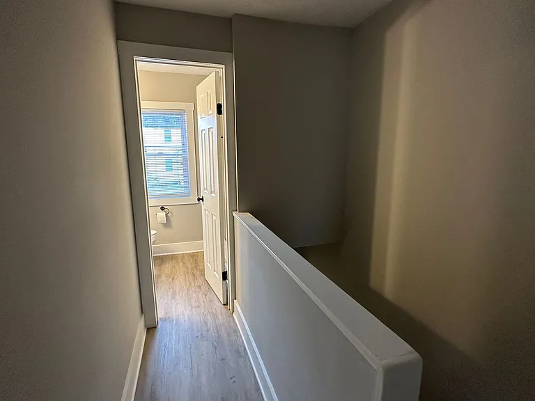 412 Diehl St — Photo 9
