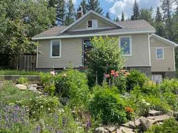 13302 N 15th Ave, Crowsnest Pass, AB T0K 0E0