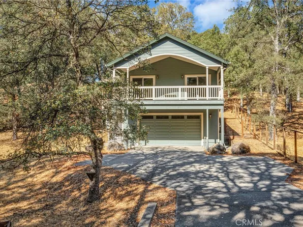 19568 Powder Horn Rd, Hidden Valley Lake, CA 95467