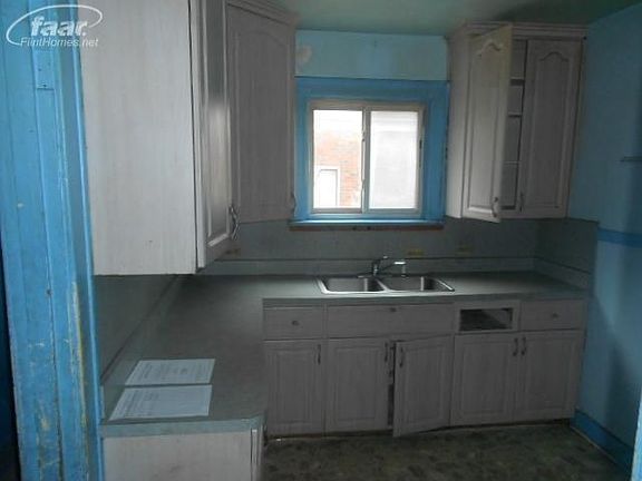 5th image of 1701 Forest Hill Ave