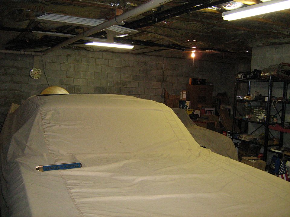 Garage Inside 1