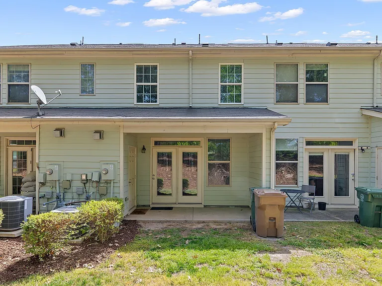 120 Point Comfort Ln — Photo 40