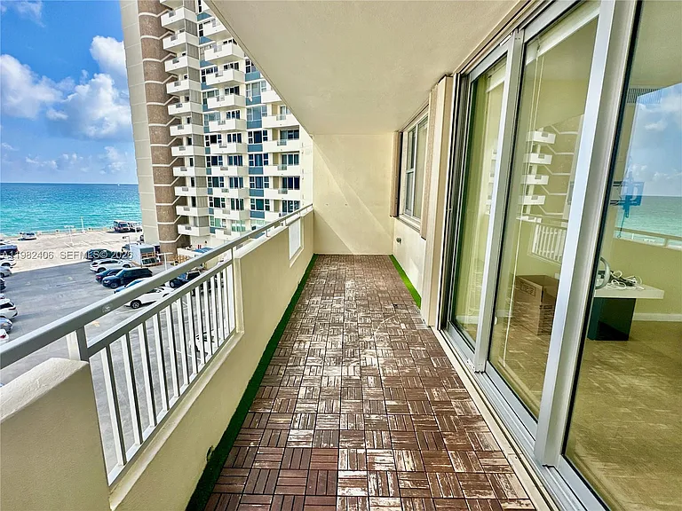 3180 S Ocean Dr #401 — Photo 31