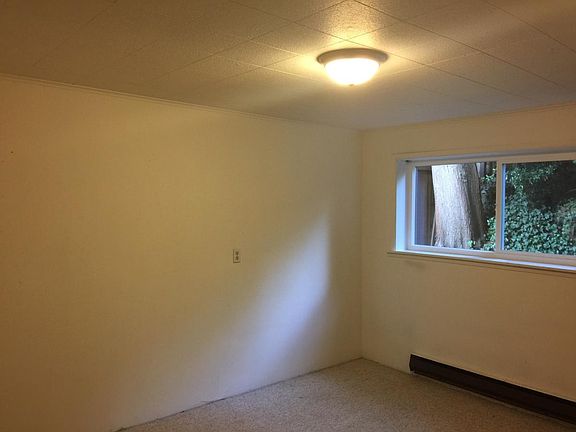 4th image of 1710 NW 62nd St #B