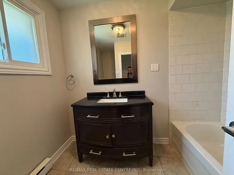 11580 Britannia Rd — Photo 16