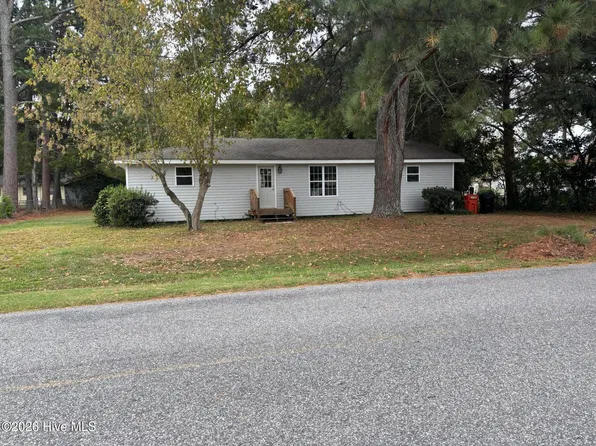 111 Coopers Lane E, Elizabeth City, NC 27909