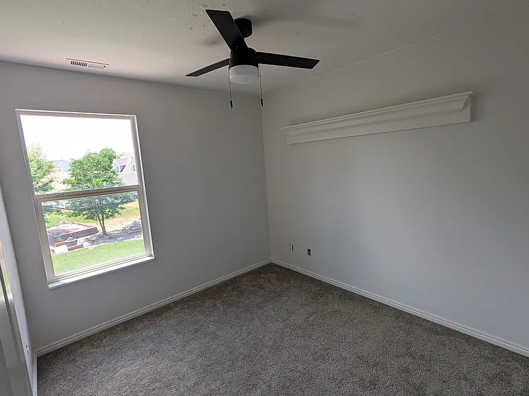 169 W Apple Ave — Photo 11