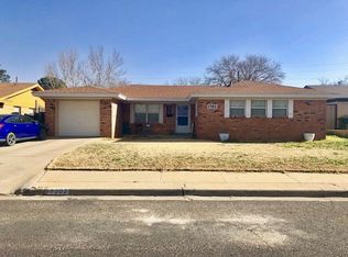 1302 NW 12th Pl, Andrews, TX 79714