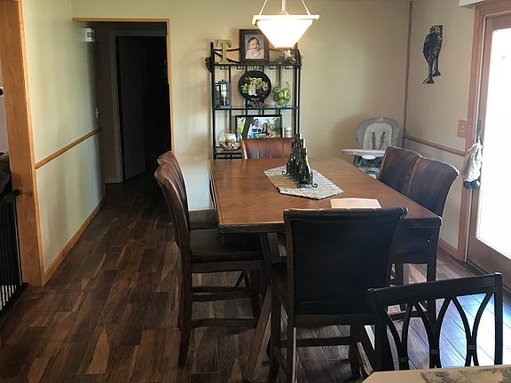 2nd image of 1518 Arrowhead Dr