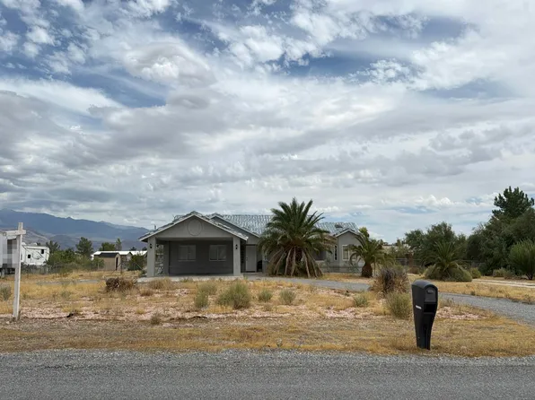 5271 Deanna St, Pahrump, NV 89048