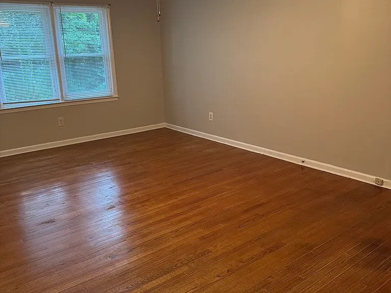 4007 Yadkin Dr — Photo 23