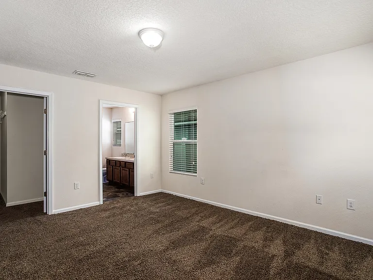 1951 April Oaks Dr — Photo 20