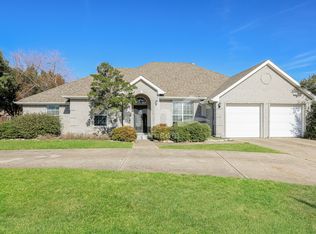 208 Lakewood Trl, Forney, TX 75126