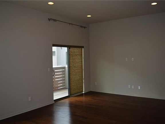 4th image of 3501 Charlotte Rose Dr