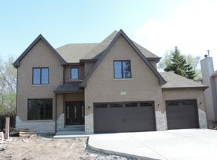 15W365 Fillmore St, Elmhurst, IL 60126