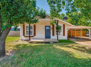 117 E Division St, Pilot Pt, TX 76258