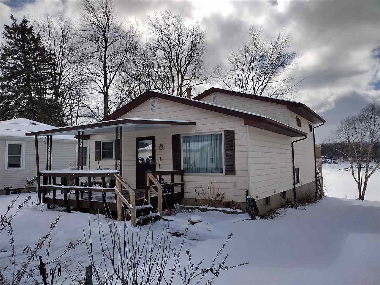 6127 Byram Lake Dr, Linden, MI 48451 Zillow