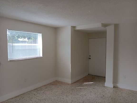 3rd image of 126 NW 6th Ave APT 1