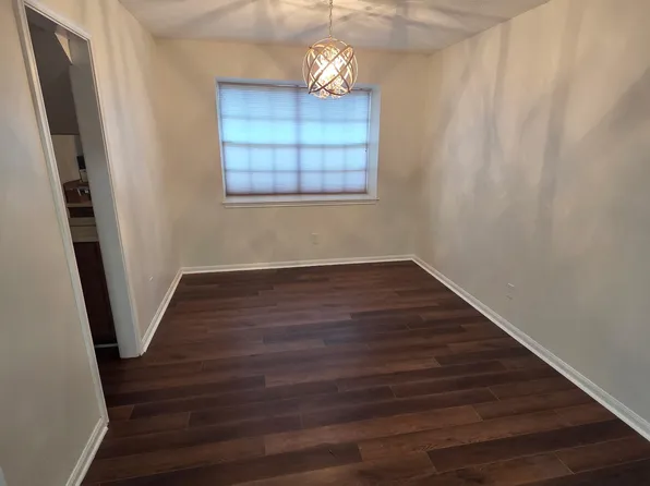 (undisclosed Address), Lake Charles, LA 70605