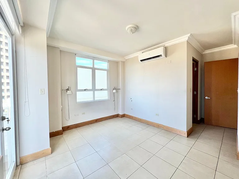 310 Avenida De Diego — Photo 31