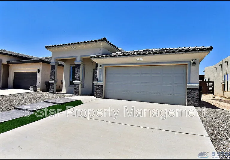 963 Aircoupe Way — Photo 4