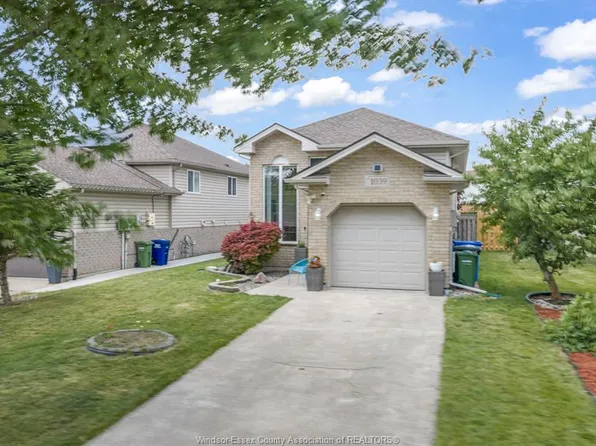 1039 Silverdale Dr, Windsor, ON N9G 2R9