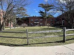 1 bed, 1.0 bath, 700 sqft, $2,500 — Photo 2