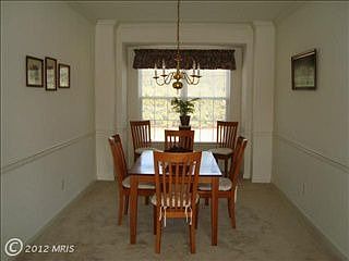 4th image of 1306 Darley Ct