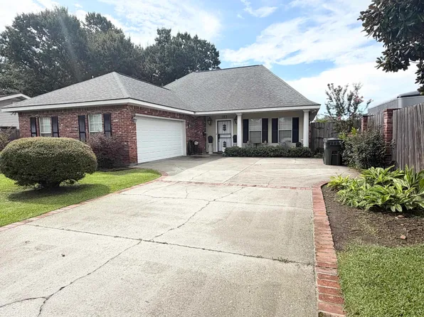 123 Winfield Blvd, Houma, LA 70360