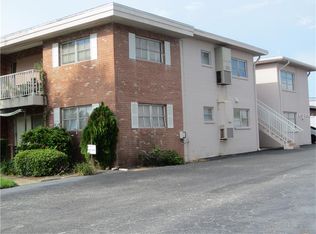 4250 37th St S APT 4, Saint Petersburg, FL 33711