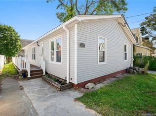 28 Belden St, New London, CT 06320
