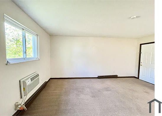 3rd image of 4461 Oberlin Ave APT C