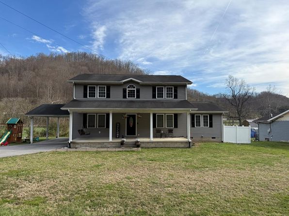 4239 State Route 825, Hagerhill, KY 41222