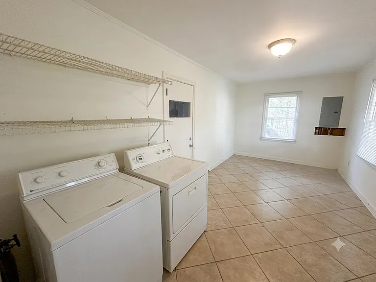 500 Pilot St — Photo 22
