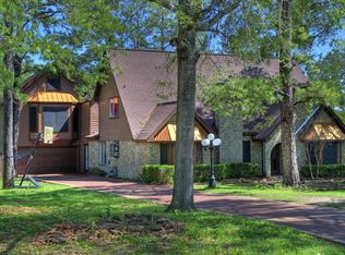 12114 Hawthorne Dr, Montgomery, TX 77356