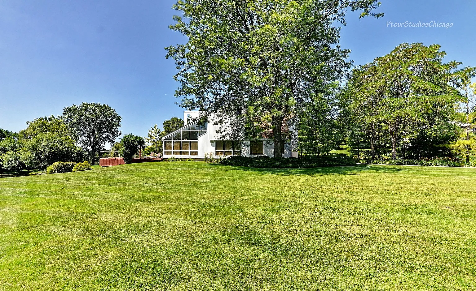 25833 W Apache Ln photo 1