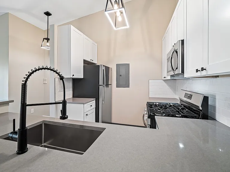 Cherry Tree Village Apartments — Photo 133
