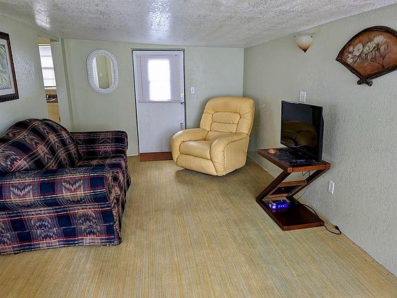 2nd image of 25130 NE 132nd Ln