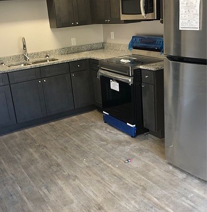 3rd image of 419 W Main St #1